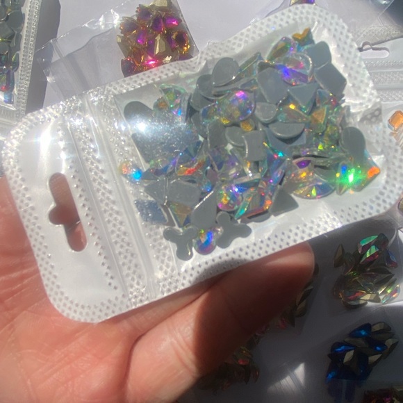 nails rhinestones charms - Picture 3 of 3